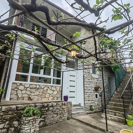 Old House Morinj 아파트 외부 사진